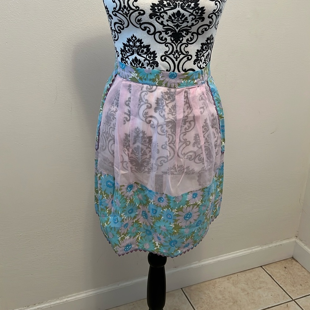 Apron